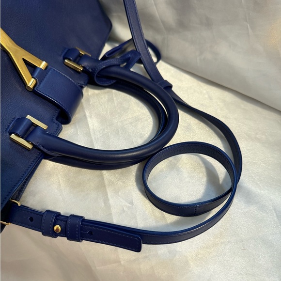 Saint Laurent Blue Small Classic Y Cabas Shoulder bag - Picture 4 of 16